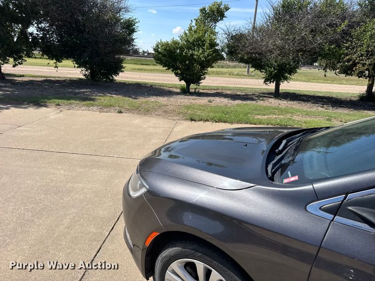 image for item FB7441 2015 Chrysler 200 