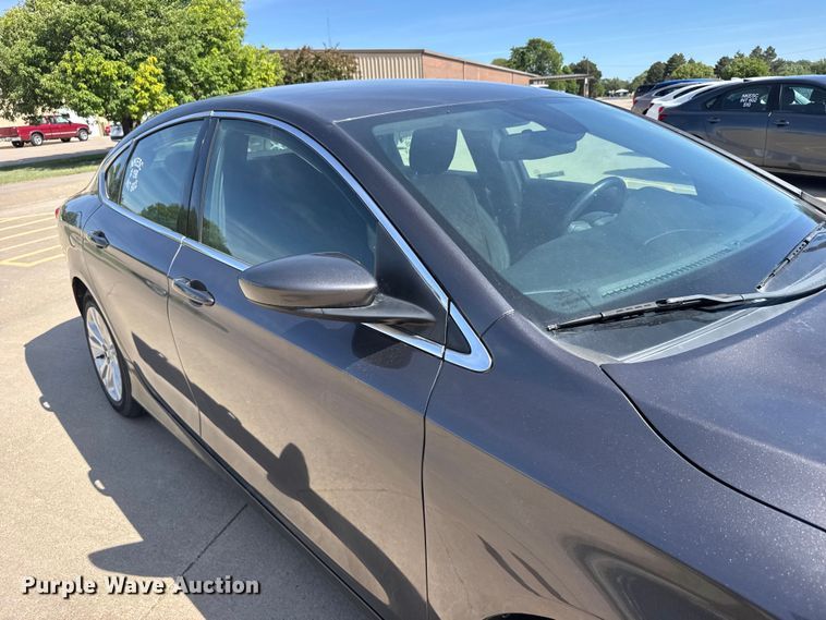 image for item FB7441 2015 Chrysler 200 