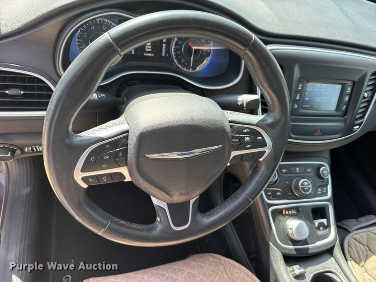 image for item FB7441 2015 Chrysler 200 