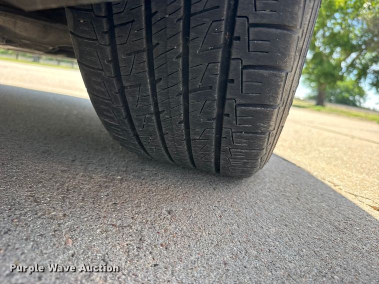 image for item FB7441 2015 Chrysler 200 