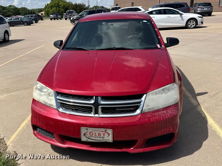 image for item FB7442 2013 Dodge Avenger 