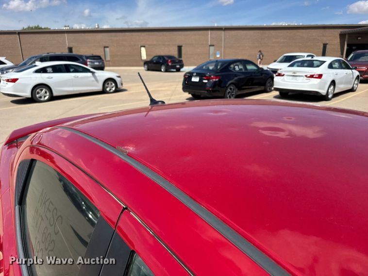 image for item FB7442 2013 Dodge Avenger 