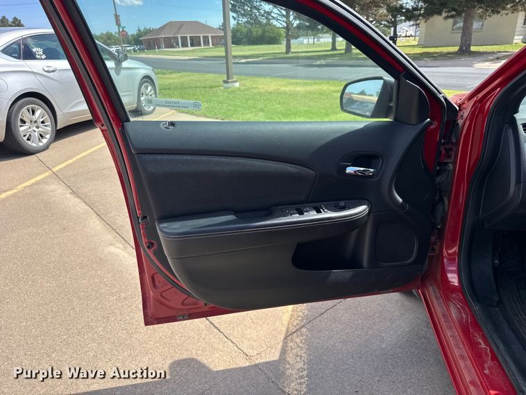 image for item FB7442 2013 Dodge Avenger 