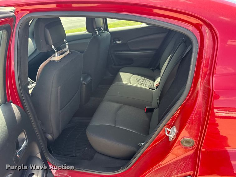image for item FB7442 2013 Dodge Avenger 