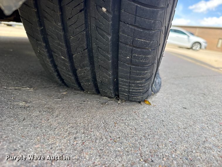 image for item FB7442 2013 Dodge Avenger 