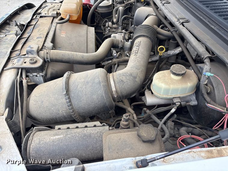 image for item FB8752 2005 Ford Excursion SUV