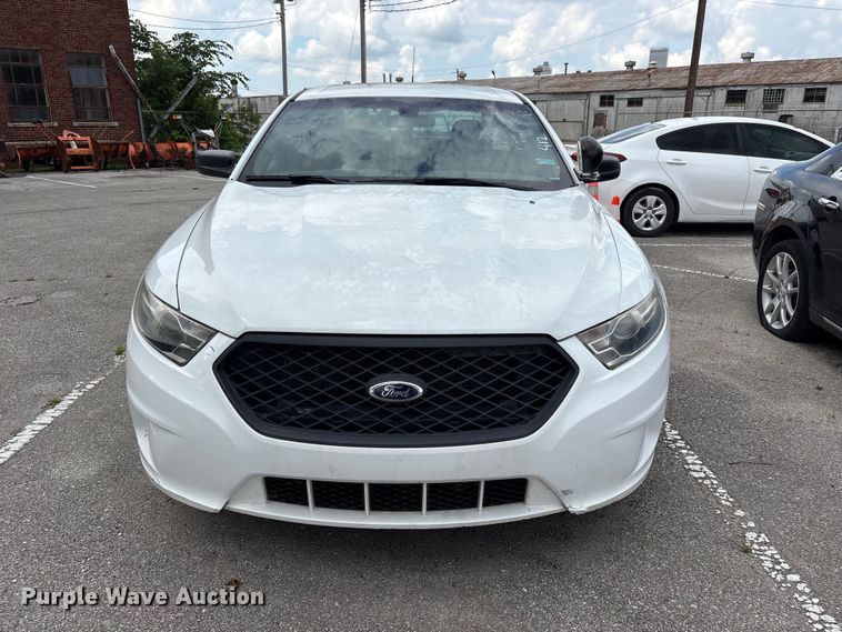 image for item FB8753 2015 Ford Taurus Police Interceptor 