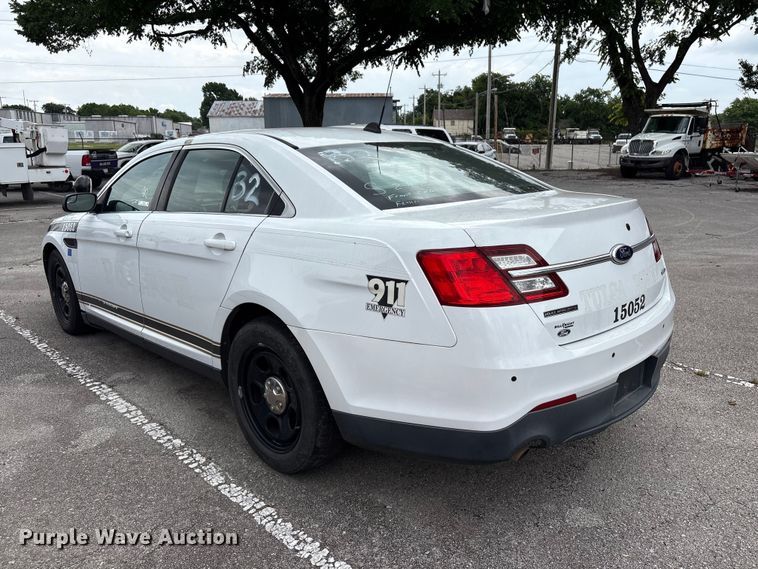 image for item FB8753 2015 Ford Taurus Police Interceptor 