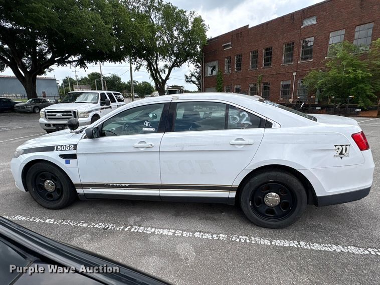 image for item FB8753 2015 Ford Taurus Police Interceptor 