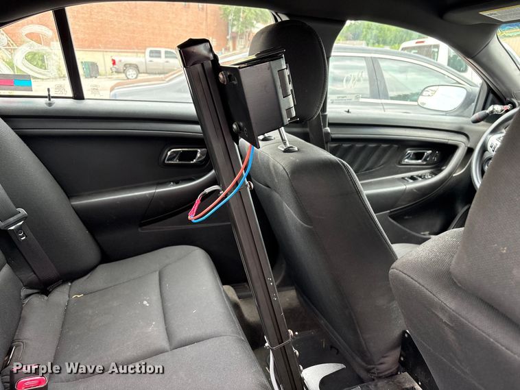 image for item FB8753 2015 Ford Taurus Police Interceptor 