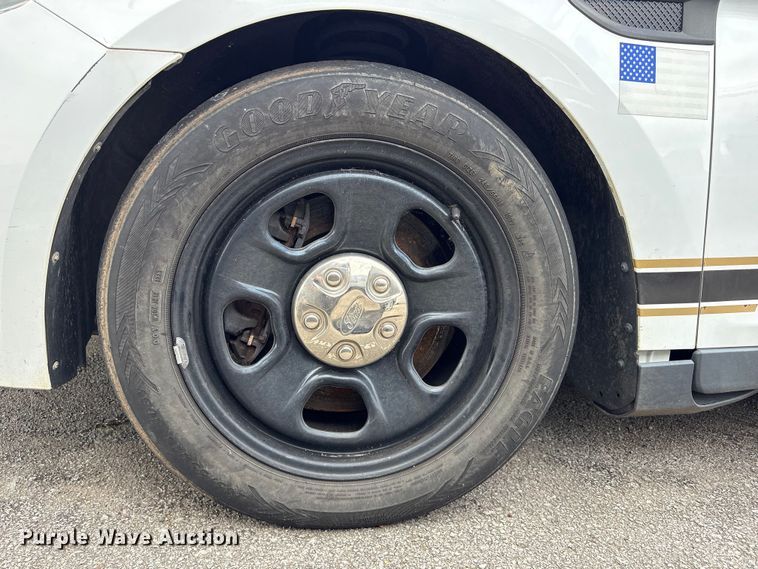 image for item FB8753 2015 Ford Taurus Police Interceptor 