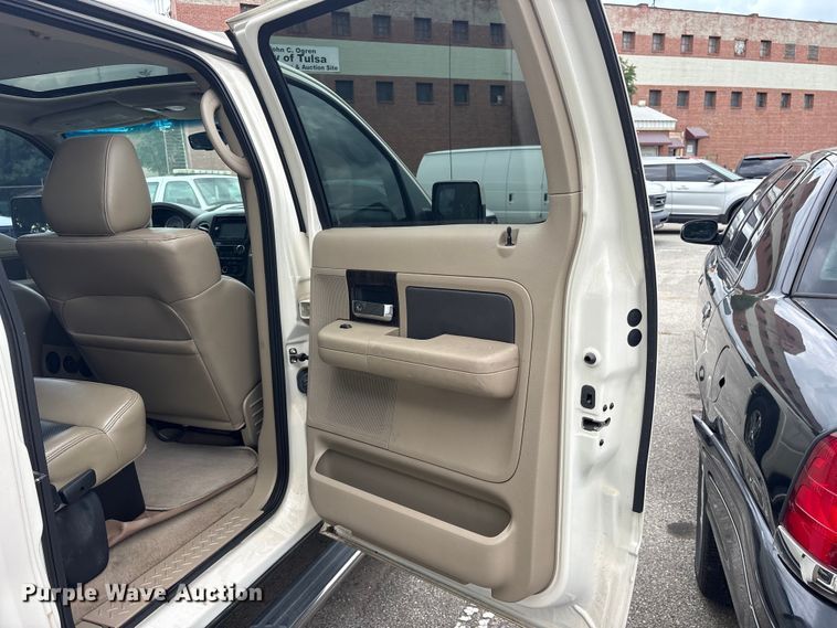 image for item FB8754 2008 Ford F150 Crew Cab pickup truck