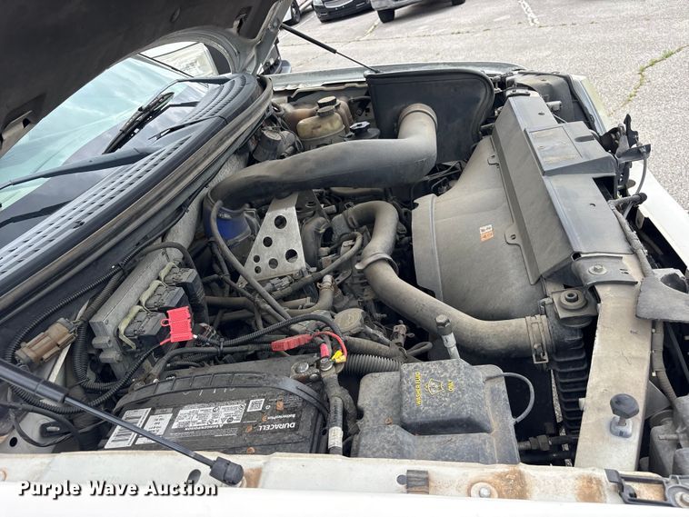 image for item FB8754 2008 Ford F150 Crew Cab pickup truck