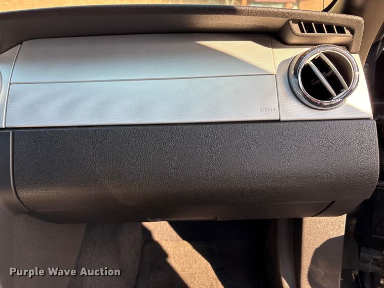 image for item FB8755 2008 Ford Mustang convertible