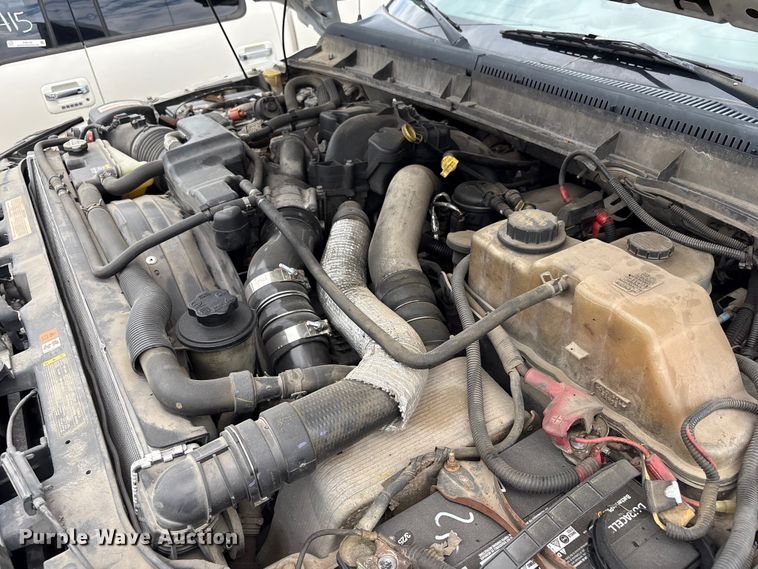 image for item FB8756 2011 Ford F550 Super Duty bucket truck