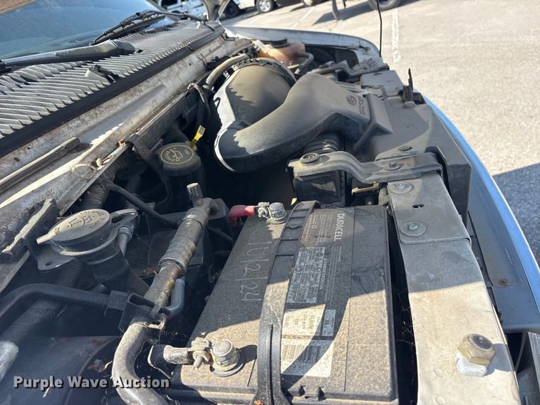image for item FB8757 2000 Ford E350 van