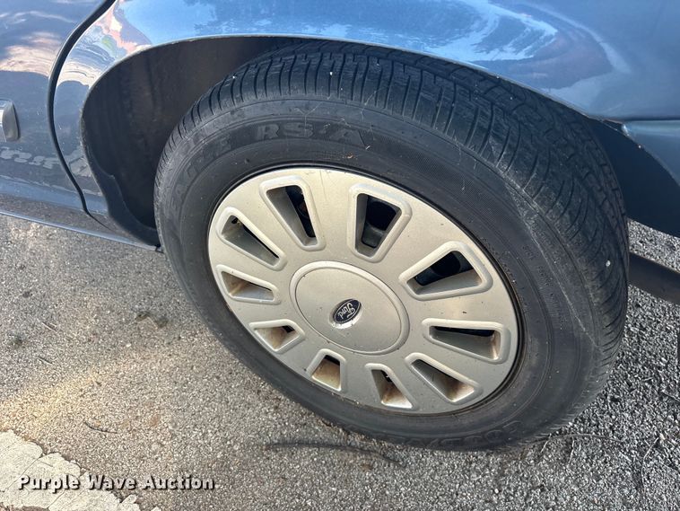 image for item FB8758 2011 Ford Crown Victoria Police Interceptor 
