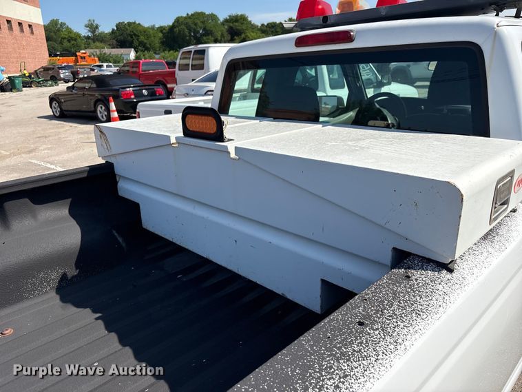 image for item FB8759 2010 Ford Ranger Ext. Cab pickup truck