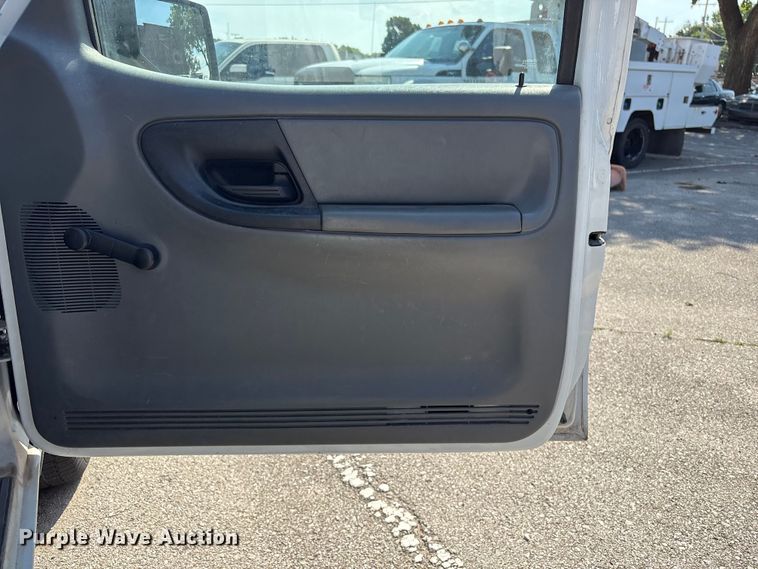 image for item FB8759 2010 Ford Ranger Ext. Cab pickup truck