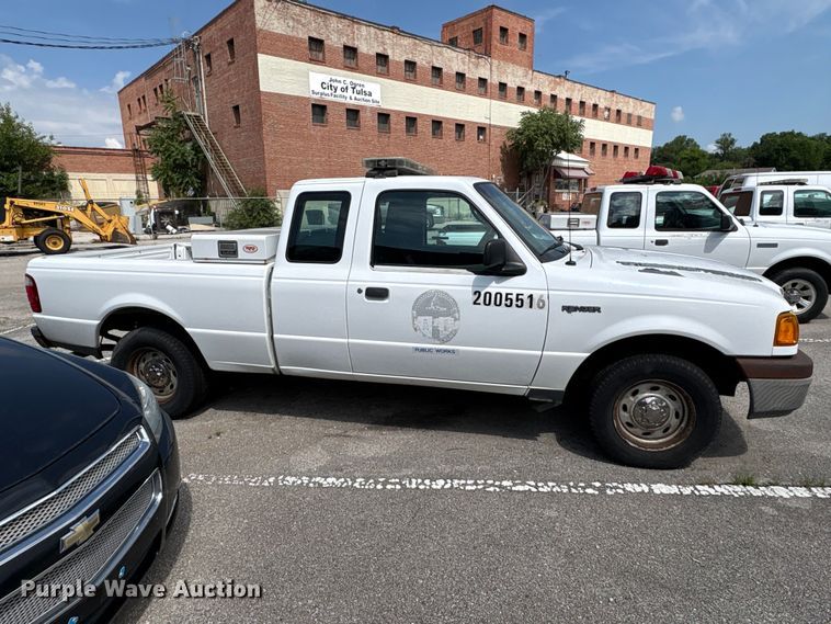 image for item FB8760 2005 Ford Ranger Ext. Cab pickup truck