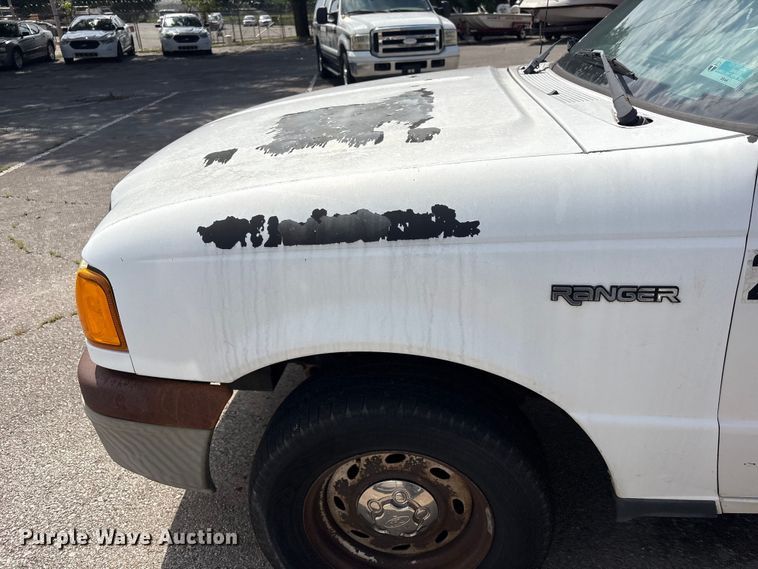 image for item FB8760 2005 Ford Ranger Ext. Cab pickup truck