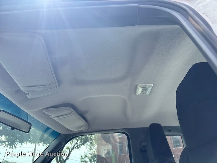 image for item FB8760 2005 Ford Ranger Ext. Cab pickup truck