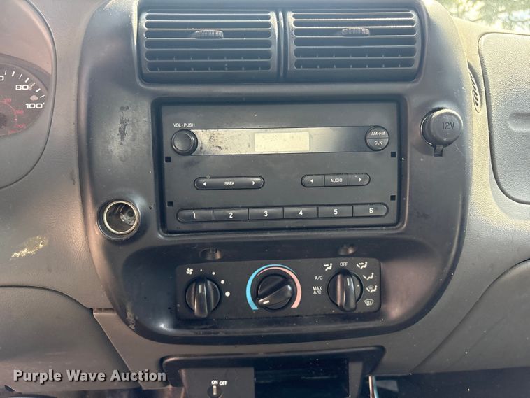 image for item FB8760 2005 Ford Ranger Ext. Cab pickup truck