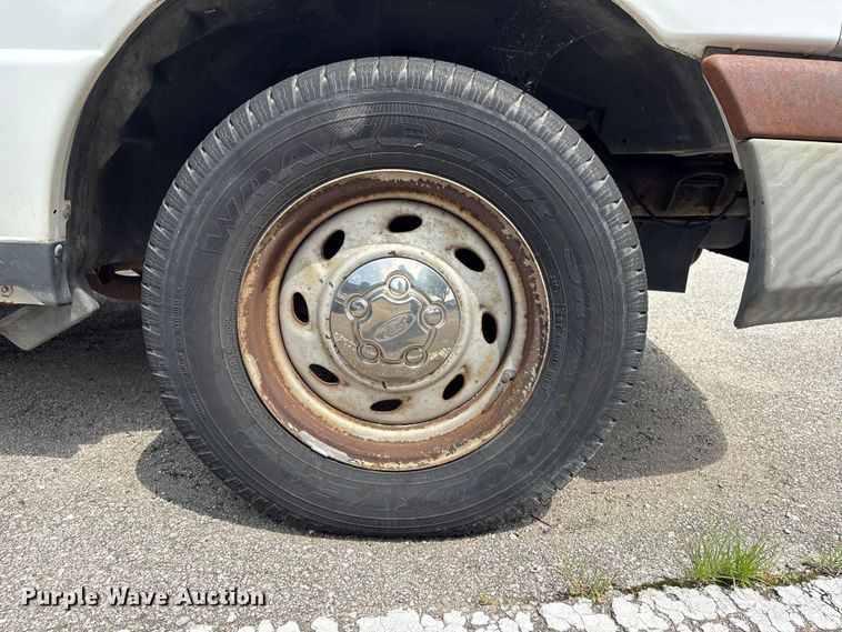 image for item FB8760 2005 Ford Ranger Ext. Cab pickup truck