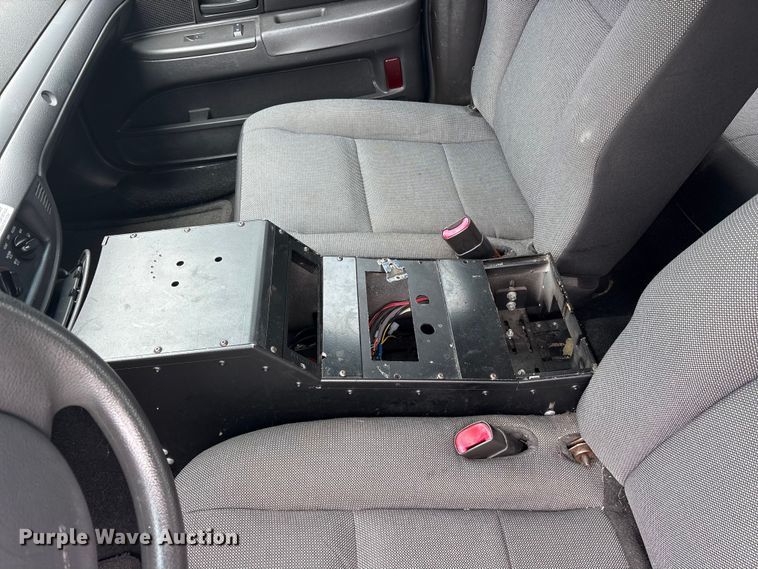 image for item FB8762 2011 Ford Crown Victoria Police Interceptor 