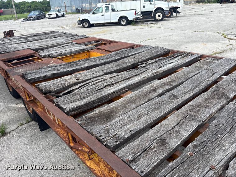 image for item FB8763 1979 Miller 0T635 tilt deck equipment trailer