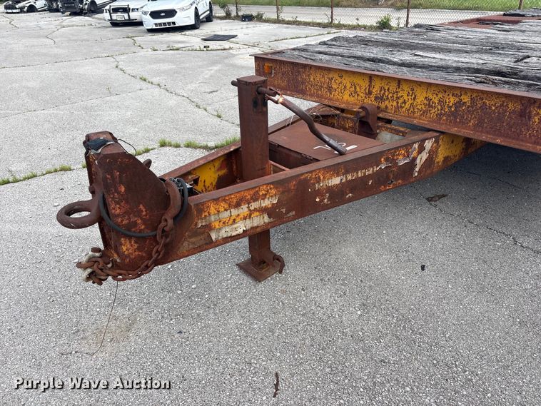 image for item FB8763 1979 Miller 0T635 tilt deck equipment trailer