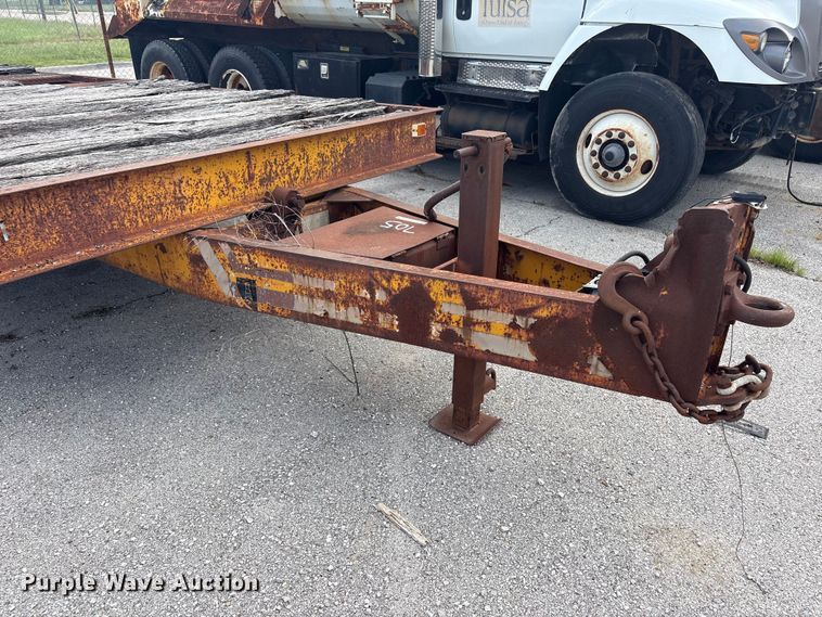 image for item FB8763 1979 Miller 0T635 tilt deck equipment trailer
