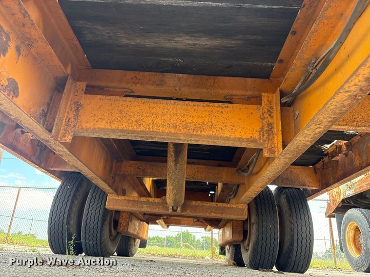 image for item FB8763 1979 Miller 0T635 tilt deck equipment trailer