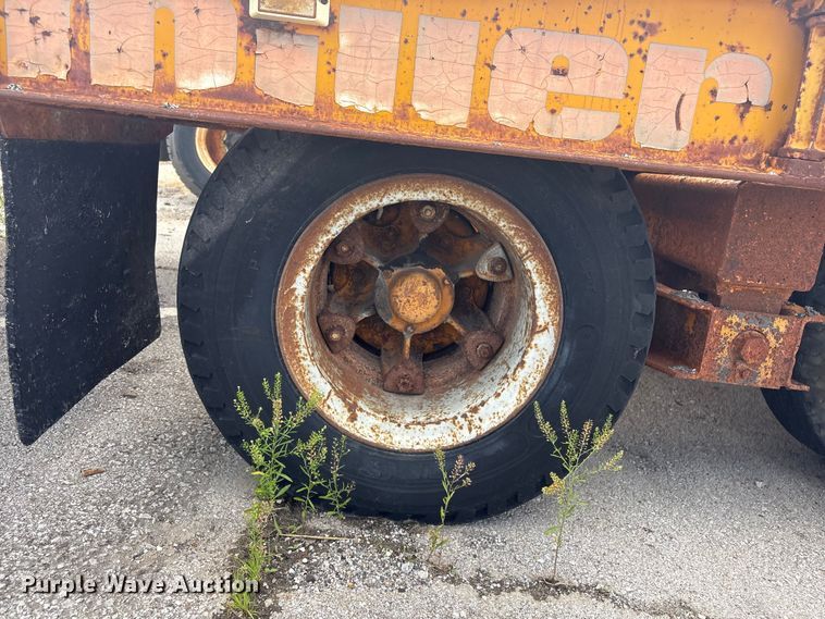 image for item FB8763 1979 Miller 0T635 tilt deck equipment trailer