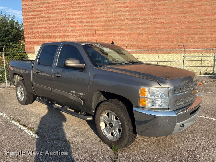 image for item FB8764 2012 Chevrolet Silverado 1500 Crew Cab pickup truck