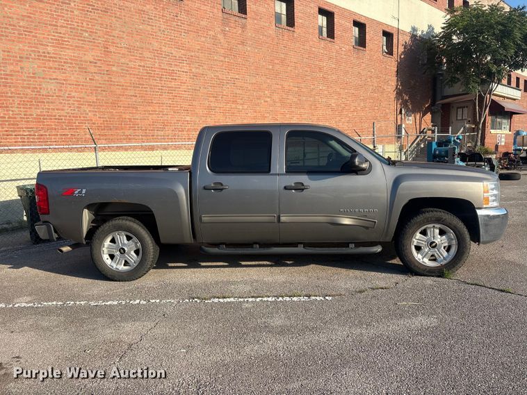 image for item FB8764 2012 Chevrolet Silverado 1500 Crew Cab pickup truck