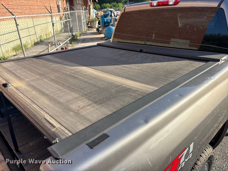 image for item FB8764 2012 Chevrolet Silverado 1500 Crew Cab pickup truck