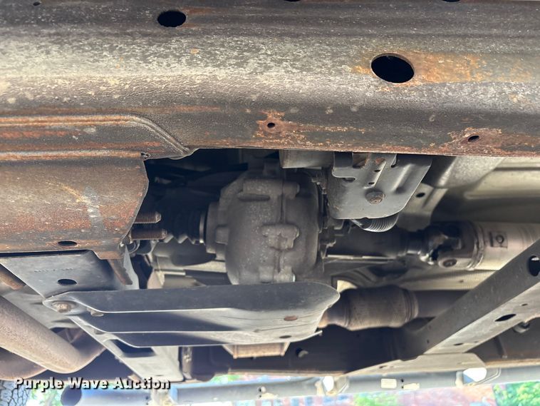 image for item FB8764 2012 Chevrolet Silverado 1500 Crew Cab pickup truck