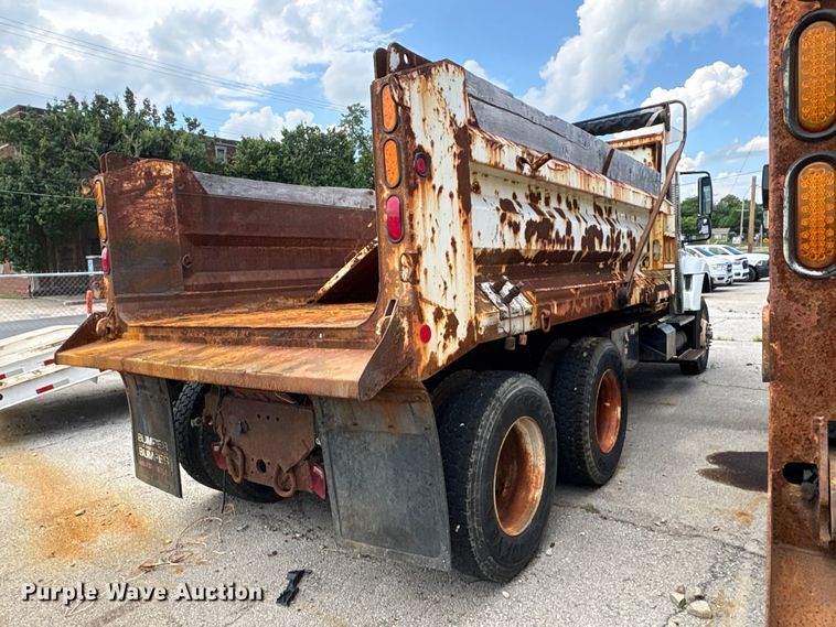 image for item FB8765 2011 International 7400 dump truck