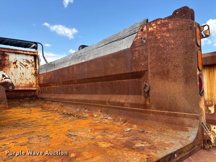 image for item FB8765 2011 International 7400 dump truck