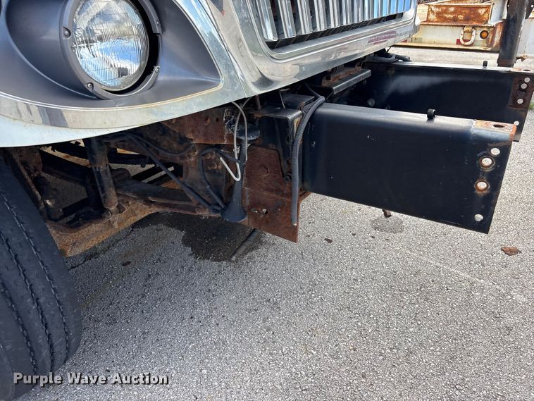 image for item FB8765 2011 International 7400 dump truck