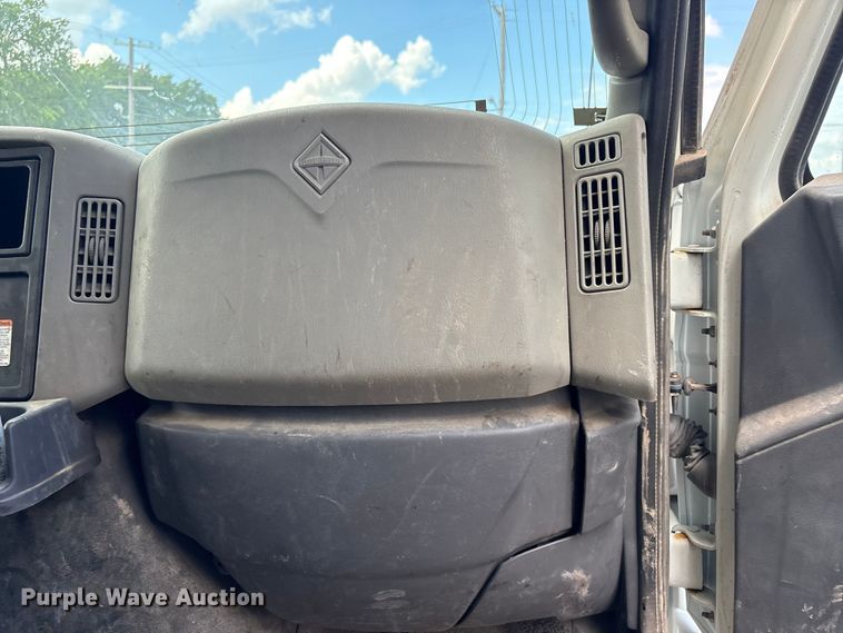 image for item FB8765 2011 International 7400 dump truck