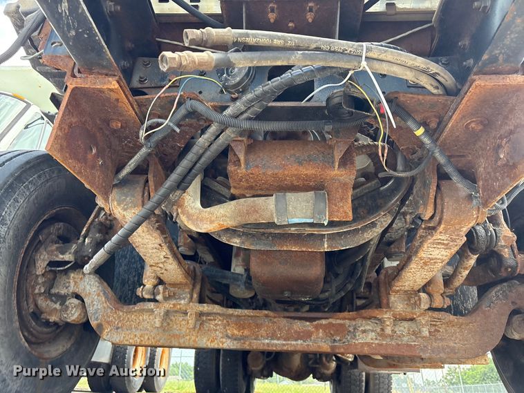 image for item FB8765 2011 International 7400 dump truck