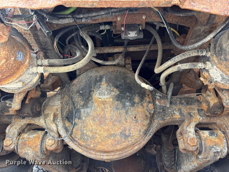 image for item FB8765 2011 International 7400 dump truck