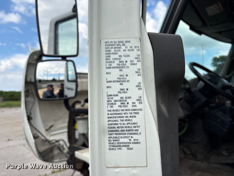 image for item FB8765 2011 International 7400 dump truck