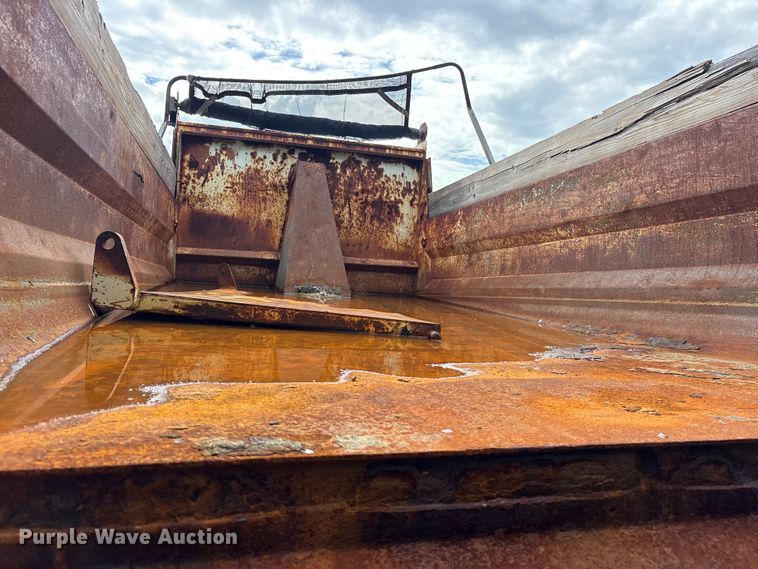 image for item FB8766 2011 International 7400 dump truck
