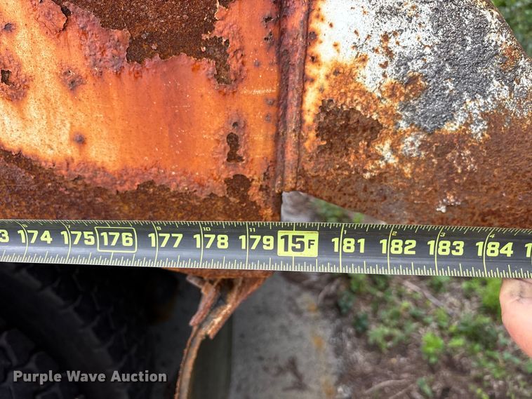 image for item FB8766 2011 International 7400 dump truck