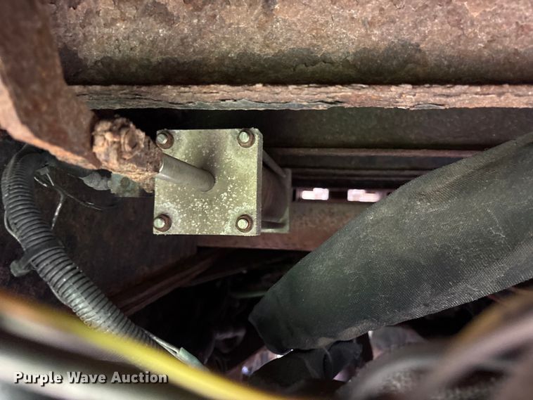 image for item FB8766 2011 International 7400 dump truck
