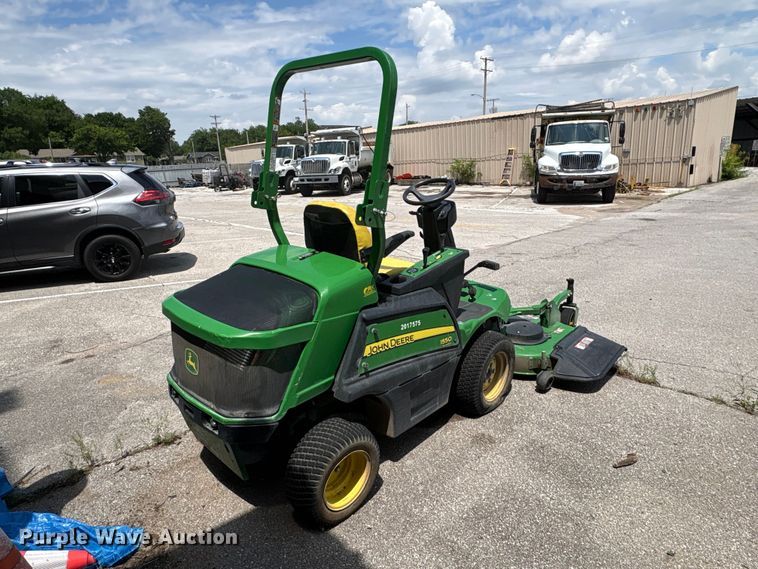 image for item FB8768 2017 John Deere 1550 lawn mower