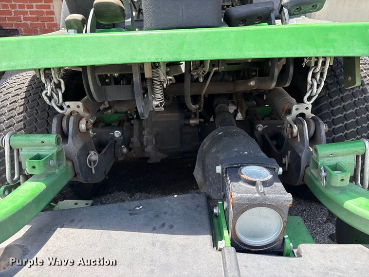 image for item FB8768 2017 John Deere 1550 lawn mower